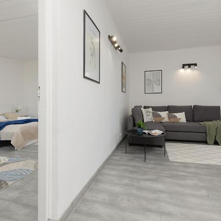 Metro Plac Wilsona Apartments Mickiewicza By Noclegi Renters Varsovie Extérieur photo