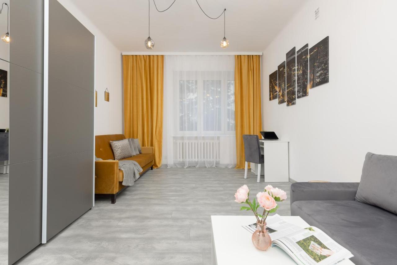 Metro Plac Wilsona Apartments Mickiewicza By Noclegi Renters Varsovie Extérieur photo