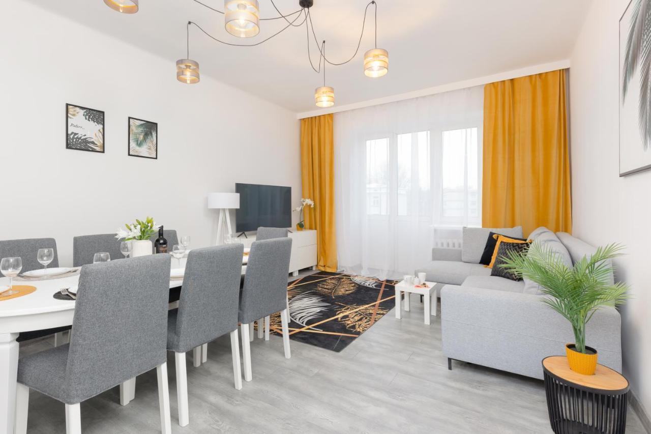 Metro Plac Wilsona Apartments Mickiewicza By Noclegi Renters Varsovie Extérieur photo