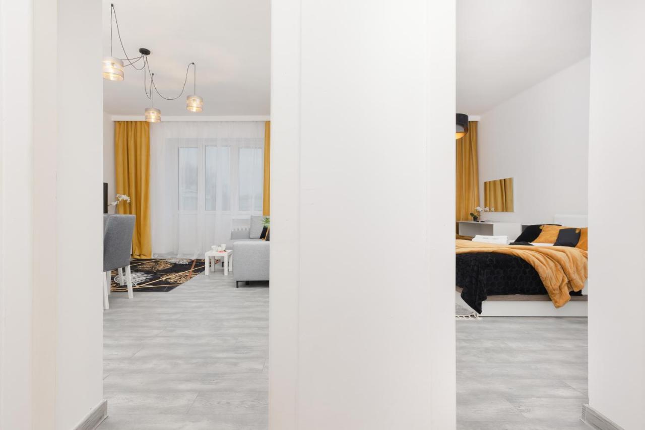 Metro Plac Wilsona Apartments Mickiewicza By Noclegi Renters Varsovie Extérieur photo