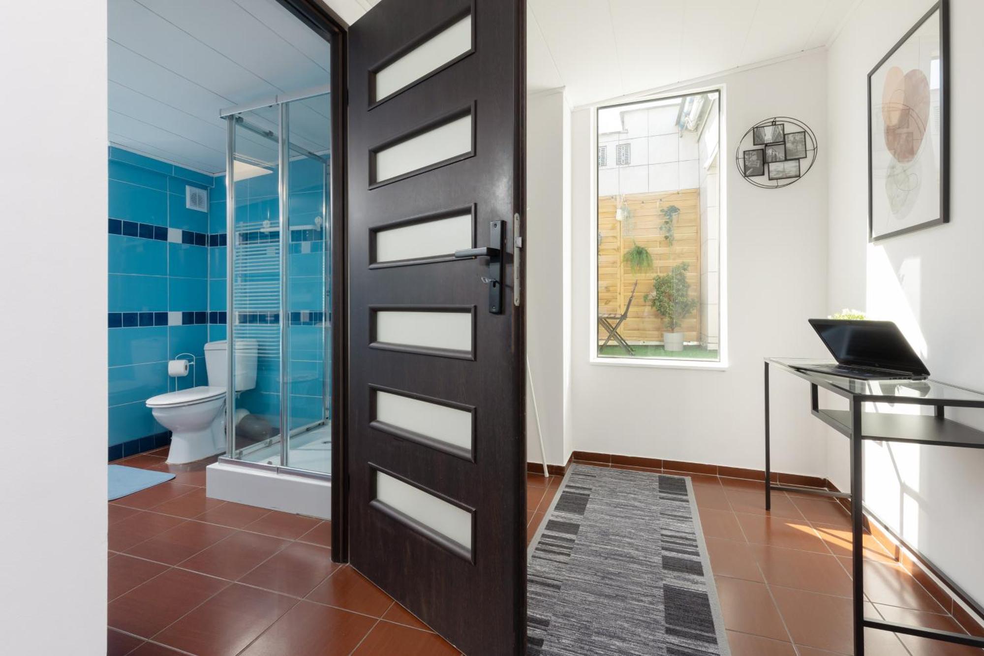 Metro Plac Wilsona Apartments Mickiewicza By Noclegi Renters Varsovie Extérieur photo